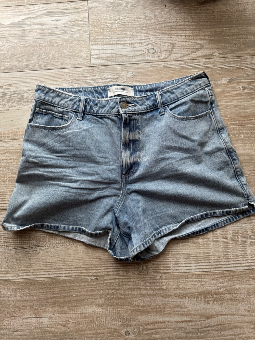 Hollister Light Faded Blue High-Rise Denim Shorts
